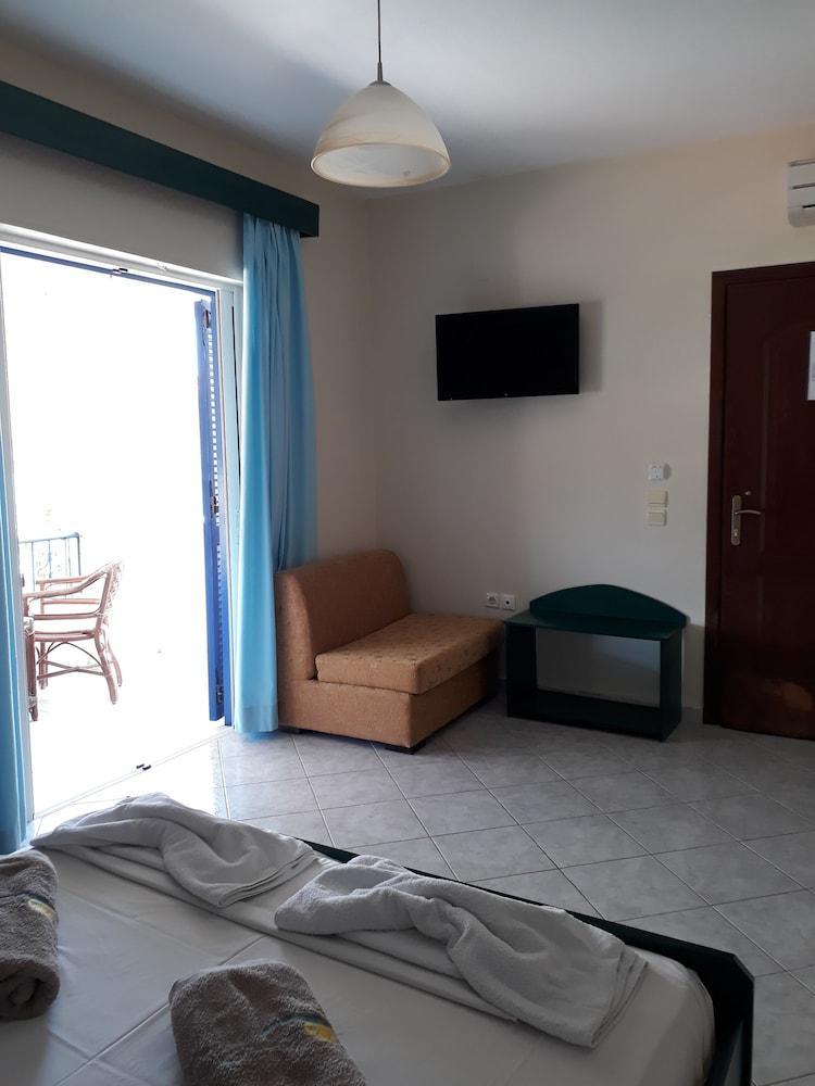 Aparthotel La Casa Di Nonna Anna Nikiana Zewnętrze zdjęcie